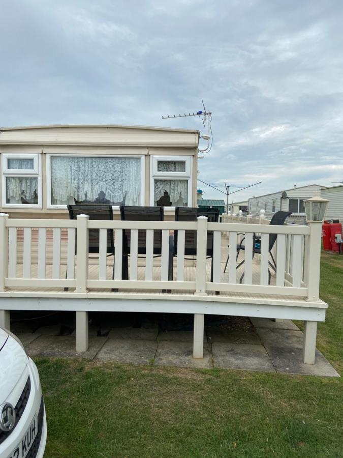 I13 The Chase Caravan Park Ingoldmells Exterior photo
